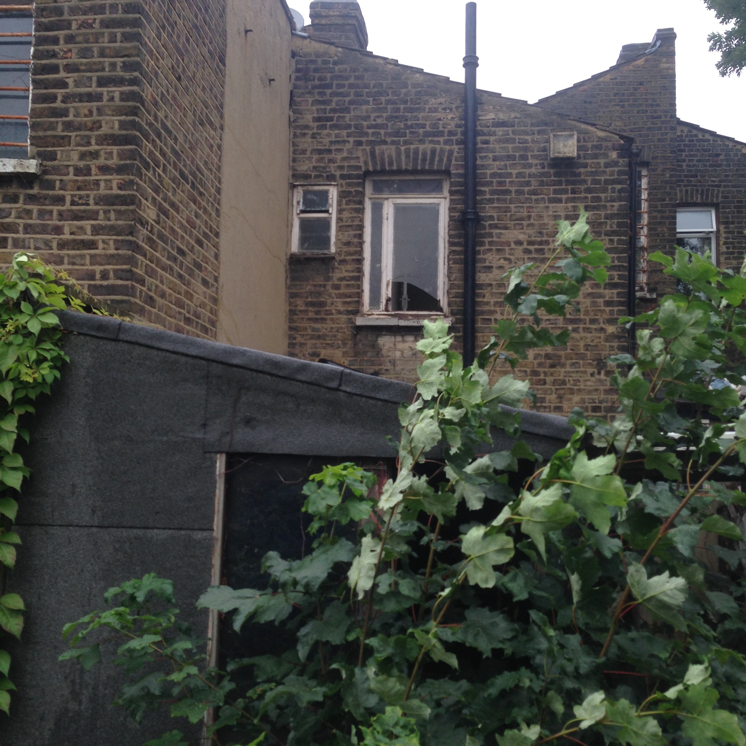 8 & 10 Terrace Road Plastow 1 before